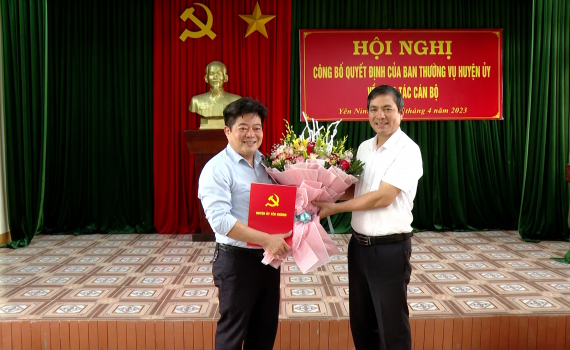 Điều động, lu&acirc;n chuyển c&aacute;n bộ - Tạo đột ph&aacute; trong l&atilde;nh đạo, chỉ đạo ở Y&ecirc;n Kh&aacute;nh