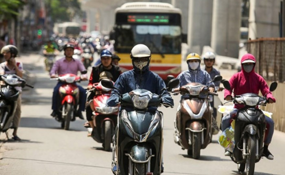 Thời tiết h&ocirc;m nay (31-5): Nam Bộ c&oacute; mưa, Bắc Bộ nắng n&oacute;ng