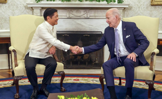 Mỹ v&agrave; Philippines củng cố quan hệ đồng minh