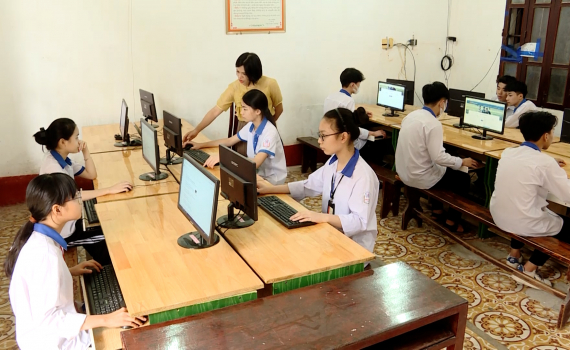 Tam Điệp triển khai nộp hồ sơ trực tuyến tuyển sinh đầu cấp THPT