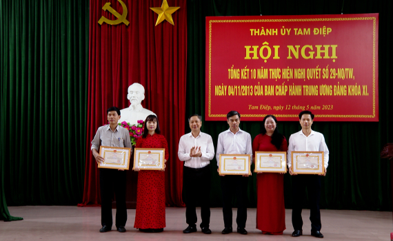 Ng&agrave;nh Gi&aacute;o dục th&agrave;nh phố Tam Điệp đổi mới căn bản, to&agrave;n diện sau 10 năm thực hiện Nghị quyết số 29