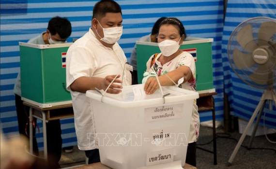 Bầu cử Th&aacute;i Lan: C&aacute;c đảng trong li&ecirc;n minh cầm quyền tiềm t&agrave;ng chưa thống nhất một số điều khoản