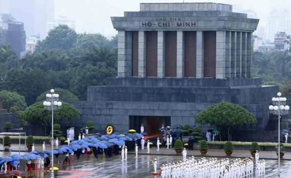 Tạm ngừng tổ chức lễ viếng tại Lăng Chủ tịch Hồ Ch&iacute; Minh từ ng&agrave;y 12/6 đến hết ng&agrave;y 14/8
