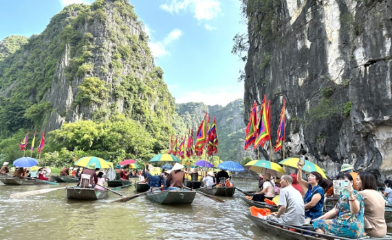 Cao điểm du lịch nội địa: Th&aacute;ng 5 đạt 12,5 triệu lượt kh&aacute;ch