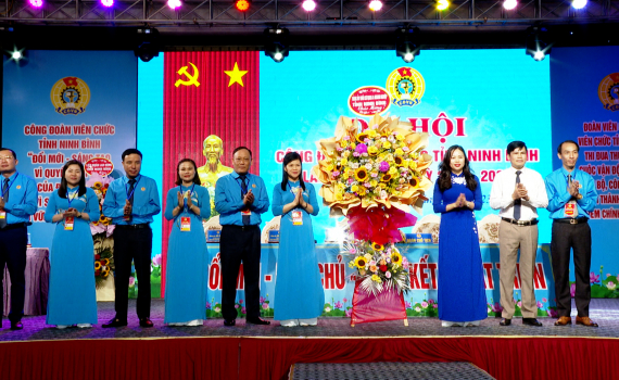 Đại hội đại biểu C&ocirc;ng đo&agrave;n vi&ecirc;n chức tỉnh lần thứ V