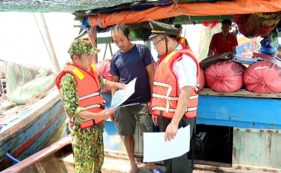 Quản l&yacute; hoạt động c&aacute;c t&agrave;u c&aacute; tr&ecirc;n v&ugrave;ng biển Ninh B&igrave;nh
