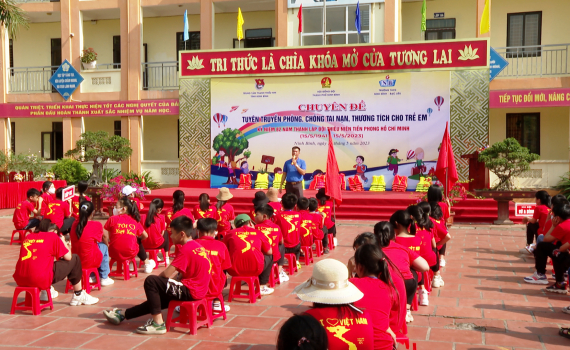 Chuy&ecirc;n đề Tuy&ecirc;n truyền ph&ograve;ng chống tai nạn thương t&iacute;ch cho trẻ em