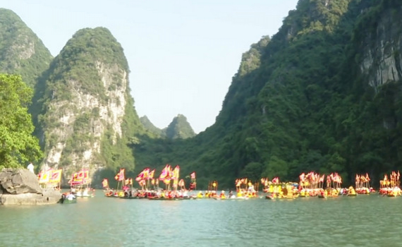 Lễ mở cửa đền tại Lễ hội Tr&agrave;ng An 2023