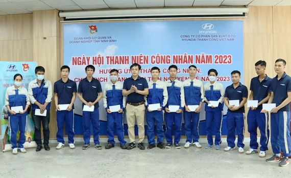 Đo&agrave;n khối Cơ quan v&agrave; Doanh nghiệp tỉnh tổ chức chương tr&igrave;nh Ng&agrave;y hội thanh ni&ecirc;n c&ocirc;ng nh&acirc;n năm 2023 