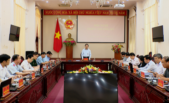 Hội nghị UBND tỉnh phi&ecirc;n thường kỳ th&aacute;ng 5/2023