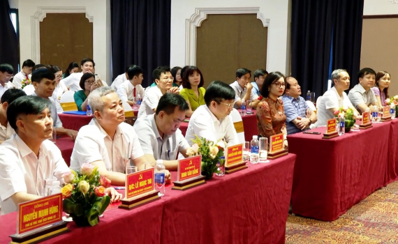 Th&agrave;nh lập Chi bộ C&ocirc;ng ty TNHH th&ecirc;u ren Mặt trời xanh