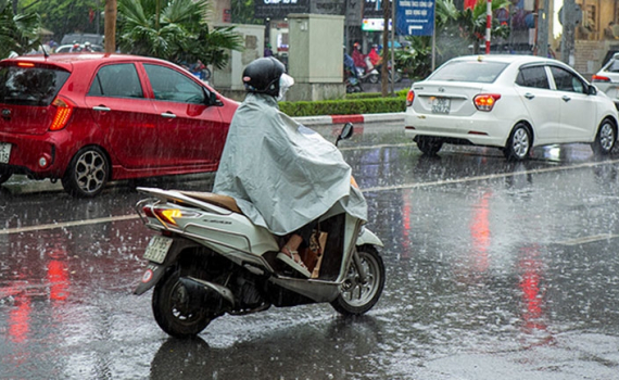 Thời tiết h&ocirc;m nay (19-5): Bắc Bộ v&agrave; Nam Bộ c&oacute; mưa r&agrave;o v&agrave; d&ocirc;ng