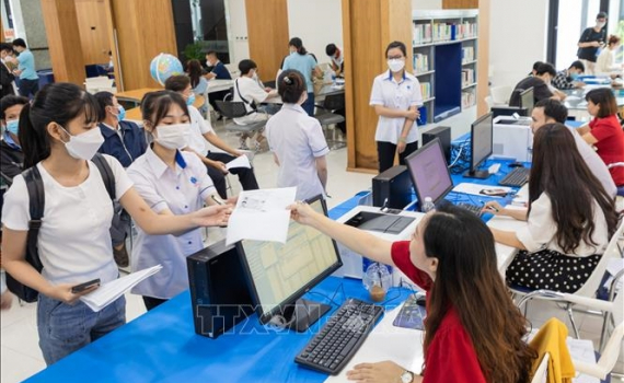 Năm 2024, th&iacute; sinh đăng k&yacute; x&eacute;t tuyển đại học theo ng&agrave;nh đ&agrave;o tạo