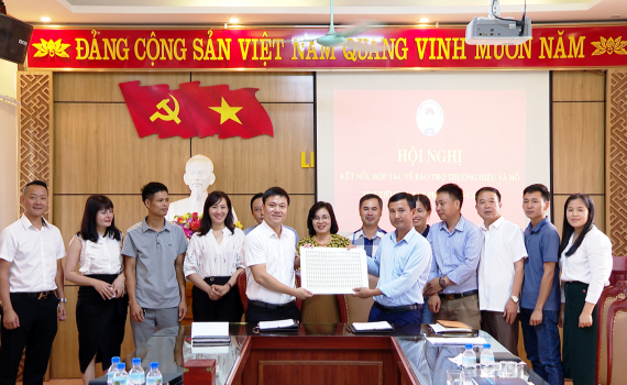 Hội nghị kết nối, hợp t&aacute;c về bảo trợ thương hiệu v&agrave; hỗ trợ ti&ecirc;u thụ sản phẩm