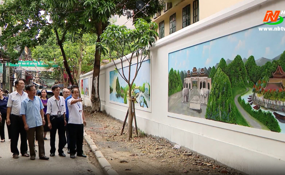 D&acirc;n vận kh&eacute;o x&acirc;y dựng "Tuyến đường kiểu mẫu" ở V&acirc;n Giang