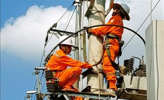 Tập đo&agrave;n Điện lực Việt Nam kh&ocirc;ng thực hiện tiết giảm nhu cầu sử dụng điện của kh&aacute;ch h&agrave;ng