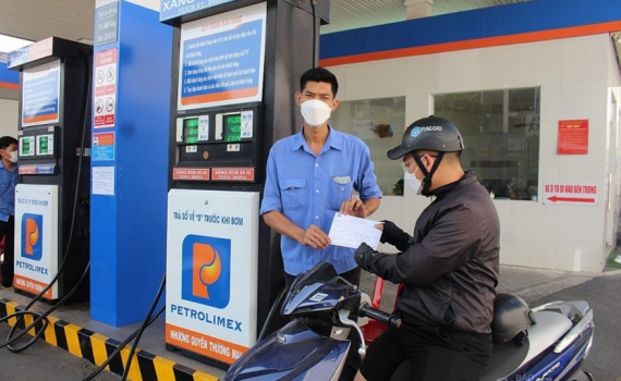 Tăng cường kiểm tra, gi&aacute;m s&aacute;t việc thực hiện h&oacute;a đơn điện tử theo từng lần đối với xăng dầu