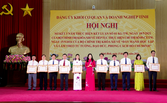 Hội nghị Sơ kết 3 năm thực hiện kết luận số 01 của Bộ Ch&iacute;nh trị