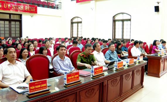 Th&agrave;nh ủy Ninh B&igrave;nh qu&aacute;n triệt, triển khai c&aacute;c văn bản của Trung ương