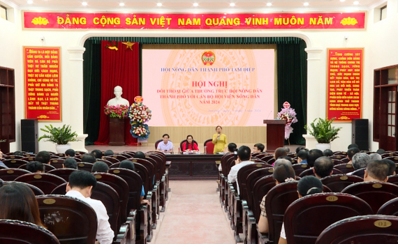Đối thoại ch&iacute;nh s&aacute;ch bảo hiểm y tế, bảo hiểm x&atilde; hội
