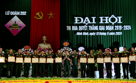 Lữ đo&agrave;n 202 tổ chức Đại hội Thi đua Quyết thắng giai đoạn 2019 - 2024