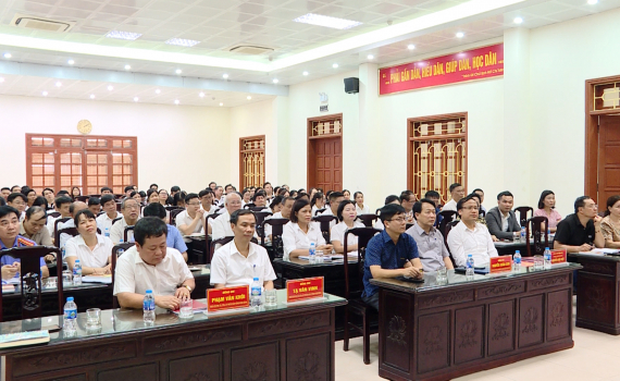 Tập huấn kỹ năng trợ gi&uacute;p ph&aacute;p l&yacute; trong giải quyết c&aacute;c vụ &aacute;n li&ecirc;n quan đất đai