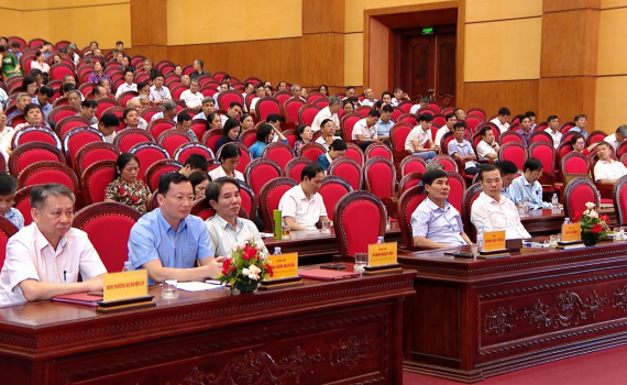 Y&ecirc;n Kh&aacute;nh tổng kết, đ&aacute;nh gi&aacute; thực hiện c&aacute;c văn bản của Ban Chấp h&agrave;nh Trung ương Đảng v&agrave; Bộ Ch&iacute;nh trị