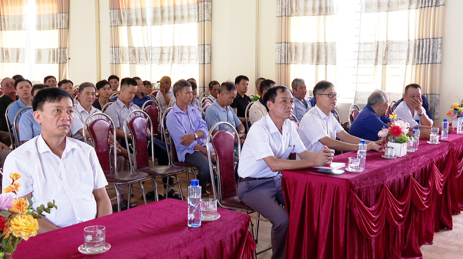 Tuyên truyền thực hiện nếp sống văn minh trong việc cưới, việc tang và lễ hội