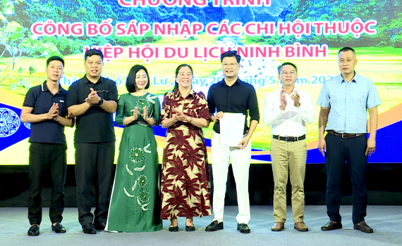 Hiệp hội Du lịch Ninh B&igrave;nh c&ocirc;ng bố s&aacute;p nhập c&aacute;c chi hội trực thuộc