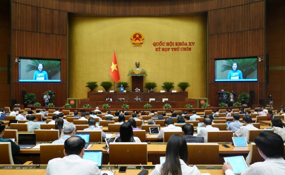 Kỳ họp thứ ch&iacute;n, Quốc hội kh&oacute;a XV: Đề xuất quy định cấm &eacute;p buộc học th&ecirc;m dưới mọi h&igrave;nh thức