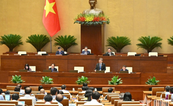 Kỳ họp thứ ch&iacute;n, Quốc hội kh&oacute;a XV: Đề nghị quy định T&ograve;a &aacute;n Qu&acirc;n sự qu&acirc;n khu c&oacute; thẩm quyền gi&aacute;m đốc thẩm, t&aacute;i thẩm