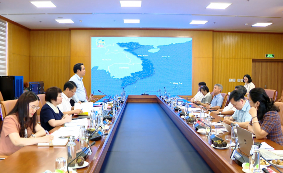 Hội đồng thẩm định Trung ương th&ocirc;ng qua kết quả x&acirc;y dựng n&ocirc;ng th&ocirc;n mới của tỉnh Ninh B&igrave;nh