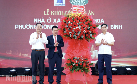 Khởi c&ocirc;ng Dự &aacute;n nh&agrave; ở x&atilde; hội Kh&aacute;nh Ho&agrave; tại phường Đ&ocirc;ng Hoa Lư