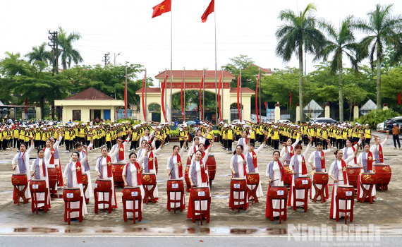 S&ocirc;i nổi khai mạc Đại hội Thể dục thể thao lần thứ I, năm 2026 tại c&aacute;c địa phương
