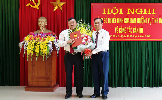 C&ocirc;ng bố quyết định của BTV Tỉnh ủy về c&ocirc;ng t&aacute;c c&aacute;n bộ tại Nho Quan