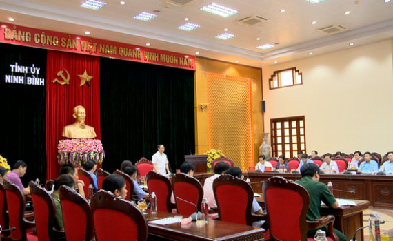 Sơ kết thực hiện quy chế d&acirc;n chủ ở cơ sở v&agrave; phong tr&agrave;o thi đua &ldquo;D&acirc;n vận kh&eacute;o&rdquo;