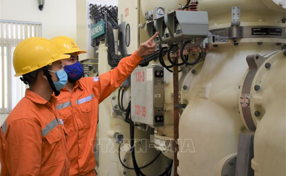 Bộ C&ocirc;ng thương th&ocirc;ng tin về việc h&oacute;a đơn điện tăng cao