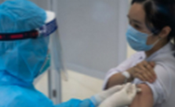 Để ti&ecirc;m vaccine bao phủ 