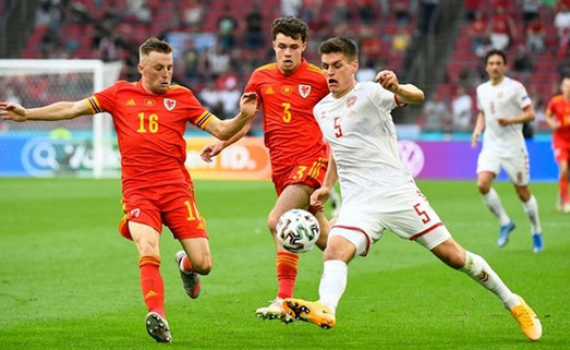​EURO 2020: Đan Mạch, Italia v&agrave;o tứ kết