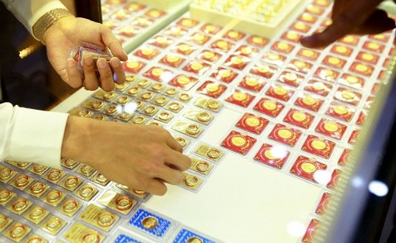 Gi&aacute; v&agrave;ng s&aacute;ng 22.6 giao dịch tr&ecirc;n mốc 57 triệu đồng/lượng 
