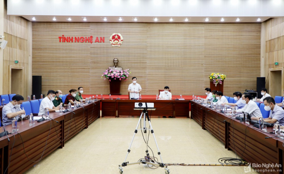 Gi&atilde;n c&aacute;ch x&atilde; hội to&agrave;n th&agrave;nh phố Vinh từ 0h ng&agrave;y 17/6