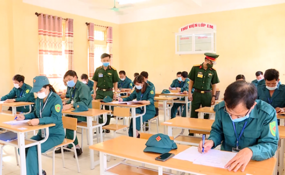 Khai mạc Hội thi ph&aacute;p luật về D&acirc;n qu&acirc;n tự vệ huyện Kim Sơn