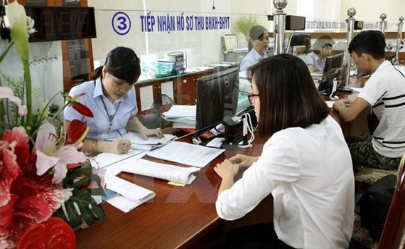 Sửa đổi chế độ n&acirc;ng bậc lương thường xuy&ecirc;n, trước thời hạn với c&aacute;n bộ, c&ocirc;ng chức 
