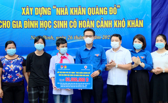 Th&agrave;nh đo&agrave;n Ninh B&igrave;nh hưởng ứng Chiến dịch thanh ni&ecirc;n t&igrave;nh nguyện