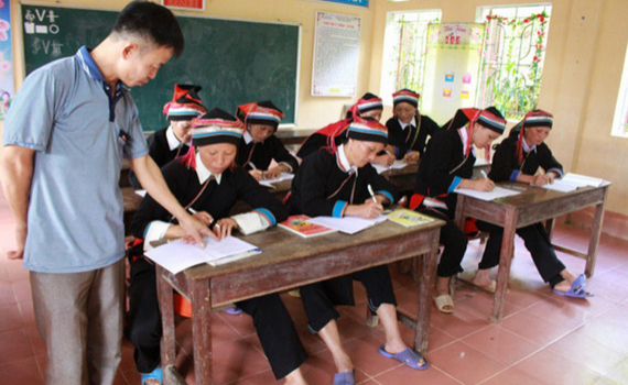 X&acirc;y dựng x&atilde; hội học tập: Ứng dụng c&ocirc;ng nghệ, b&aacute;m s&aacute;t thực tiễn 