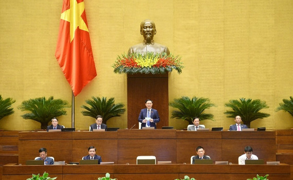 H&ocirc;m nay, ng&agrave;y 9-6, Quốc hội chất vấn về lĩnh vực ng&acirc;n h&agrave;ng v&agrave; giao th&ocirc;ng vận tải