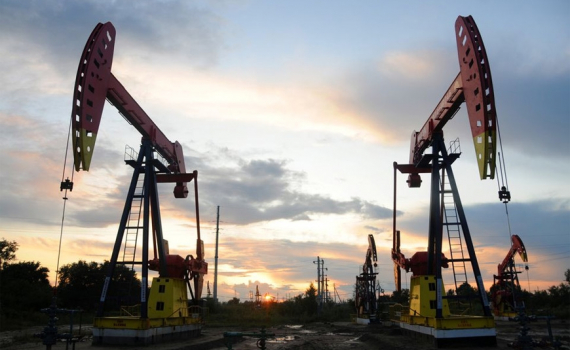Gi&aacute; xăng dầu h&ocirc;m nay (8-6): Tăng tốc, gi&aacute; Brent l&ecirc;n 120,7 USD/th&ugrave;ng