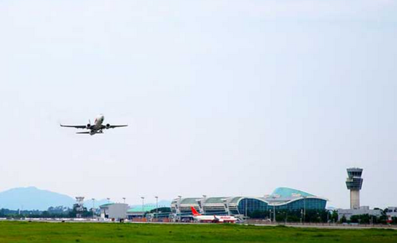 Th&ecirc;m một s&acirc;n bay quốc tế H&agrave;n Quốc nối lại chuyến bay tới Việt Nam