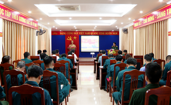 TP Ninh B&igrave;nh triển khai c&ocirc;ng t&aacute;c quốc ph&ograve;ng, qu&acirc;n sự địa phương 6 th&aacute;ng cuối năm