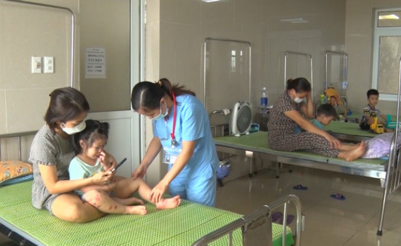 Ninh B&igrave;nh tăng cường ph&ograve;ng chống dịch tay ch&acirc;n miệng